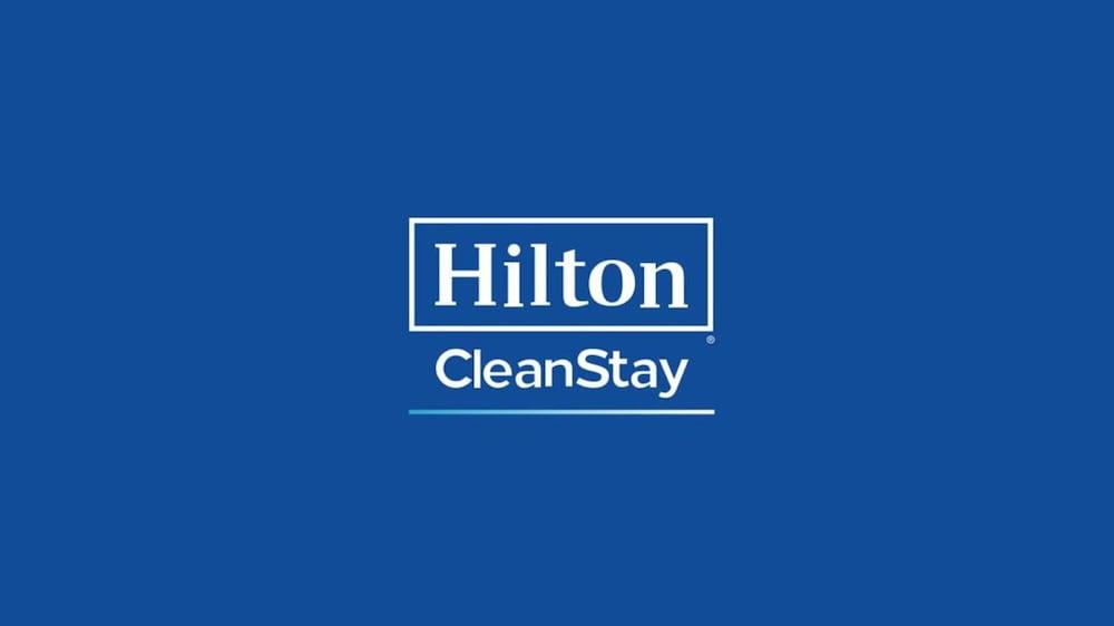 Hotel Doubletree By Hilton Wichita Airport Zewnętrze zdjęcie